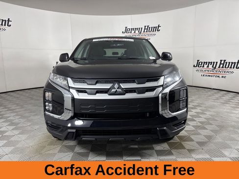 Used 2022 Mitsubishi Outlander Sport ES image 3