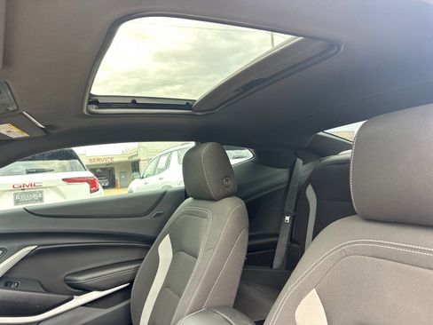 Used 2023 Chevrolet Camaro LT w/ RS Package image 10