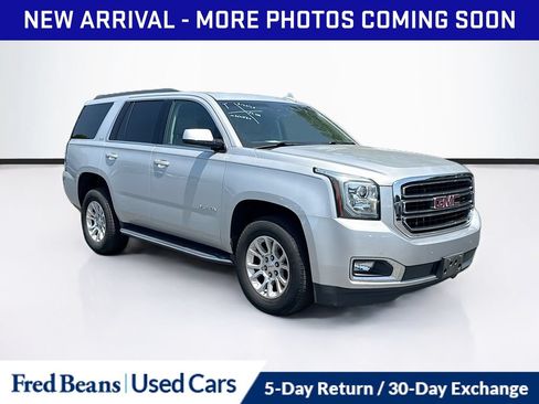 Used 2018 GMC Yukon SLT w/ Open Road Package AWD/4WD image 1