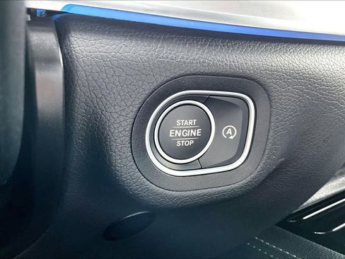 Used 2025 Mercedes-Benz GLS 450 GLS 450 image 35