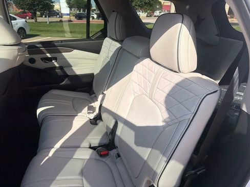 New 2026 Honda Pilot Elite image 34