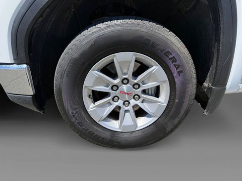 Used 2024 GMC Sierra 1500 SLE AWD/4WD image 9