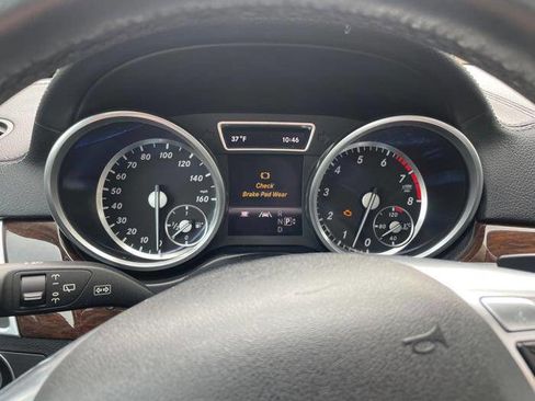 Used 2013 Mercedes-Benz GL 450 4MATIC image 39