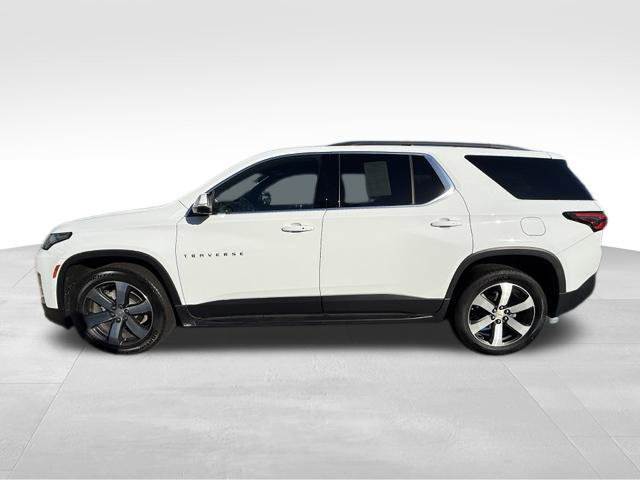 Used 2023 Chevrolet Traverse LT w/ LT Premium Package AWD/4WD image 4