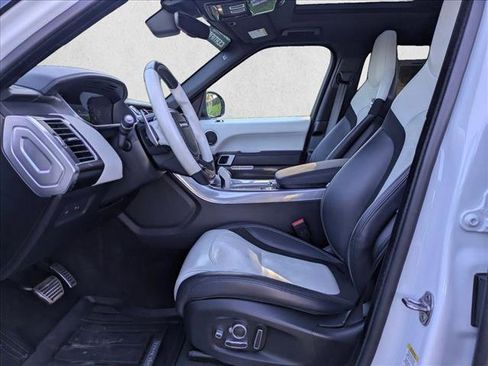 Used 2022 Land Rover Range Rover Sport SVR image 15