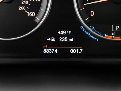 Used 2018 BMW X5 xDrive50i w/ Premium Package image 18