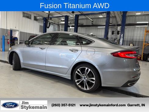 Used 2020 Ford Fusion Titanium AWD/4WD image 5