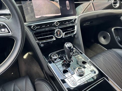 Used 2021 Bentley Flying Spur W12 AWD/4WD image 30