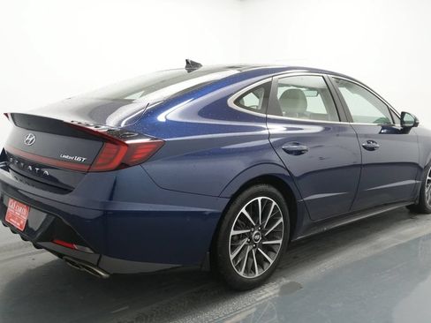 Used 2022 Hyundai Sonata Limited w/ Cargo Package FWD image 9