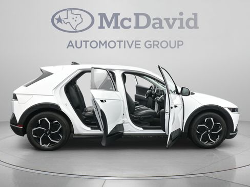 Used 2024 Hyundai Ioniq 5 SEL RWD image 40