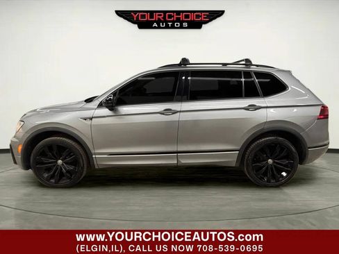 Used 2020 Volkswagen Tiguan SE R-Line AWD/4WD image 2