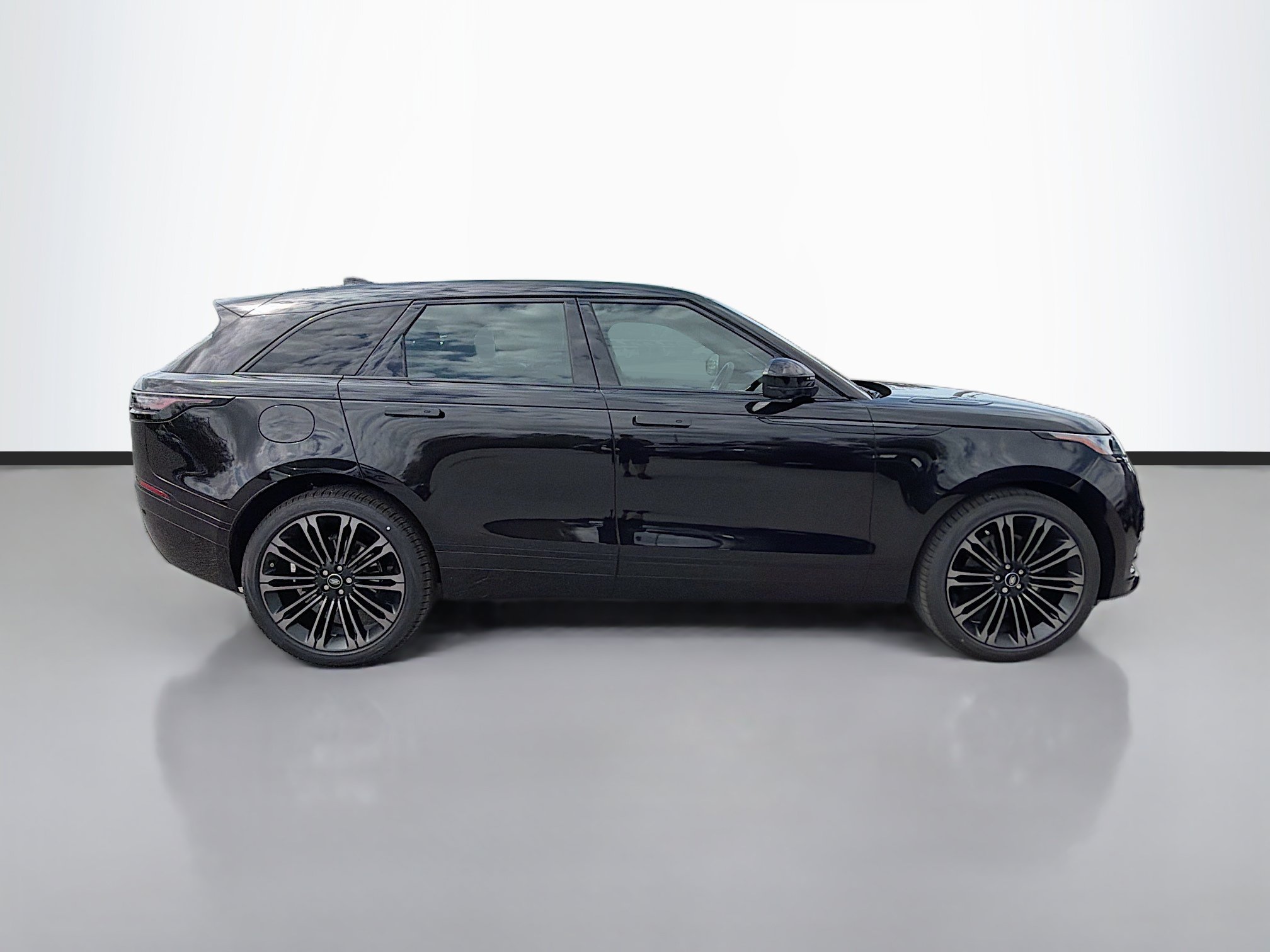 New 2026 Land Rover Range Rover Velar Dynamic SE AWD/4WD image 6
