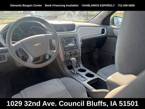 Used 2016 Chevrolet Traverse LS FWD image 12