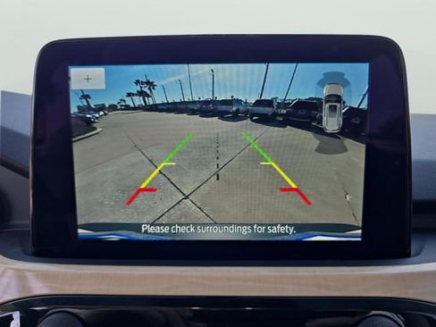 Used 2022 Ford Escape Titanium w/ Titanium Elite Package image 18