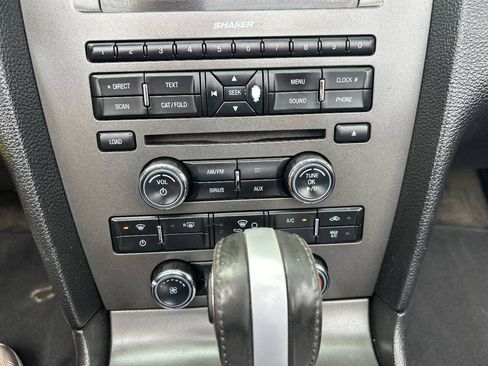 Used 2013 Ford Mustang Premium RWD image 20