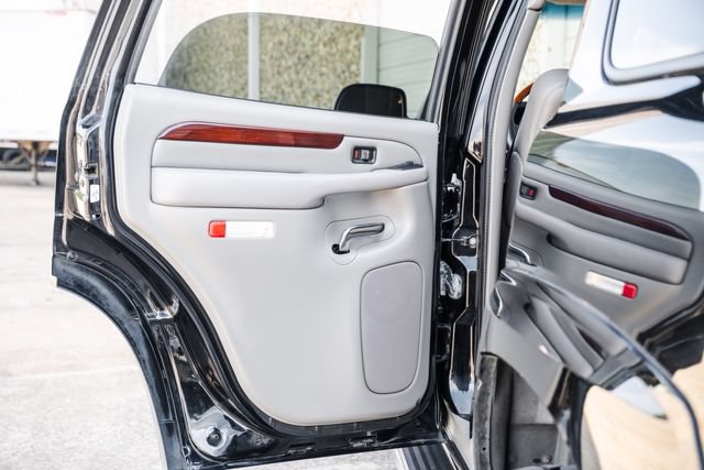 Used 2003 Cadillac Escalade AWD image 58