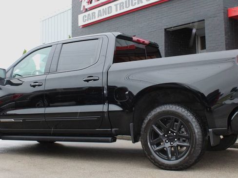 Used 2025 Chevrolet Silverado 1500 High Country w/ Midnight Edition AWD/4WD image 10