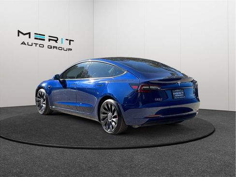 Used 2021 Tesla Model 3 Performance image 7