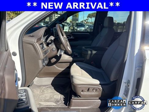 Used 2022 Chevrolet Tahoe LT w/ LT Signature Plus Package image 5