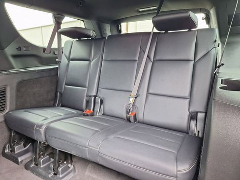 Used 2023 Cadillac Escalade ESV Luxury RWD image 10