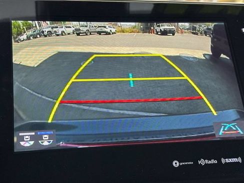 Used 2019 Toyota Avalon XLE w/ Carpet Mat Package FWD image 21