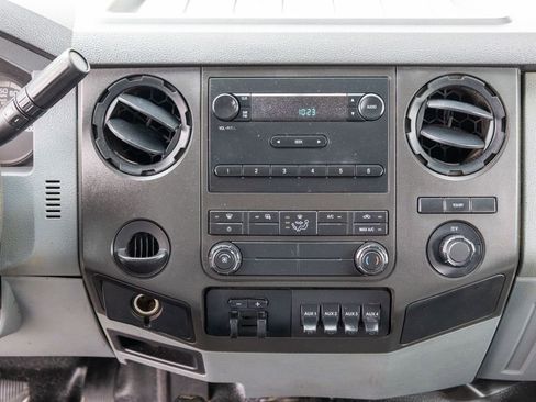 Used 2015 Ford F450 XL w/ Power Equipment Group image 16