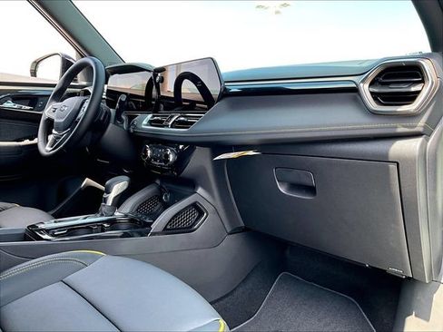 New 2026 Chevrolet TrailBlazer ACTIV w/ Driver Confidence Package FWD image 9