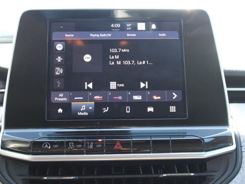 Used 2022 Jeep Compass Latitude image 19