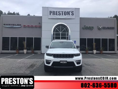 Used 2024 Jeep Grand Cherokee Limited 4xe AWD/4WD image 8