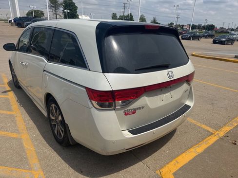 Used 2016 Honda Odyssey Touring Elite image 7