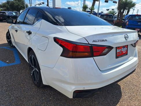 Certified 2024 Nissan Altima 2.5 SR FWD image 5
