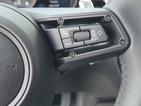 New 2025 Porsche Macan image 24