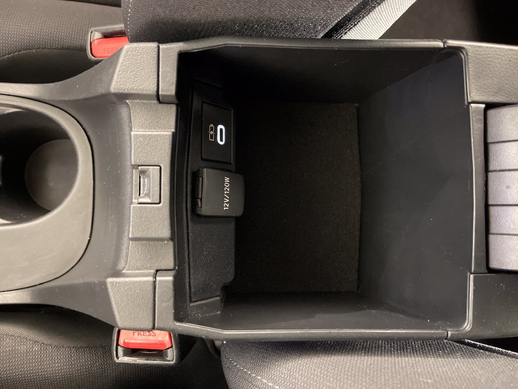 Used 2024 Toyota Corolla LE FWD image 23