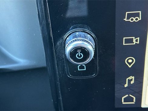 Used 2024 GMC Sierra 2500 Denali w/ Denali Reserve Package image 32