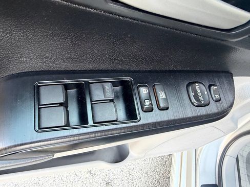 Used 2012 Toyota Camry LE FWD image 20