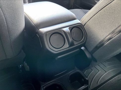 Used 2025 Jeep Wrangler Sport AWD/4WD image 11