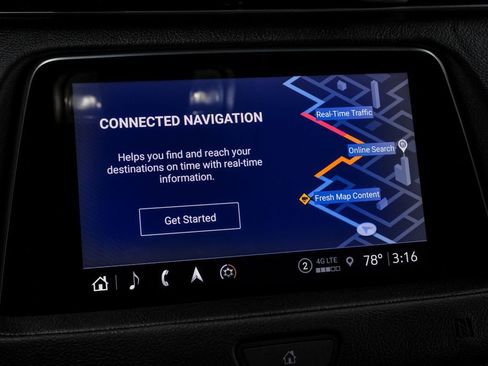 Used 2021 Cadillac XT4 Premium Luxury image 34