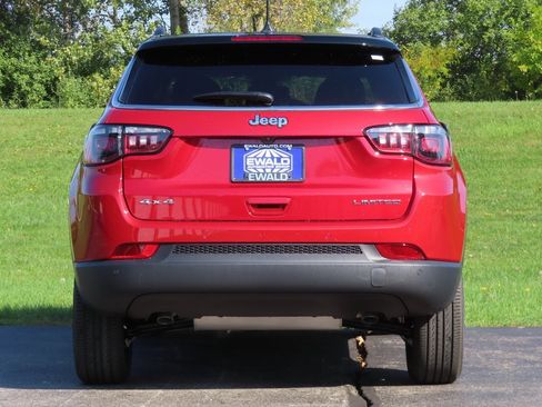 New 2026 Jeep Compass Limited image 19