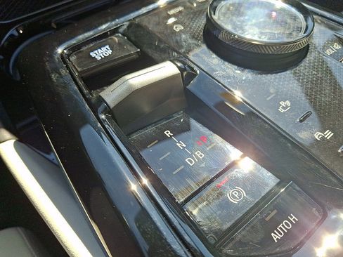 Used 2024 BMW i5 M60 w/ Premium Package image 15