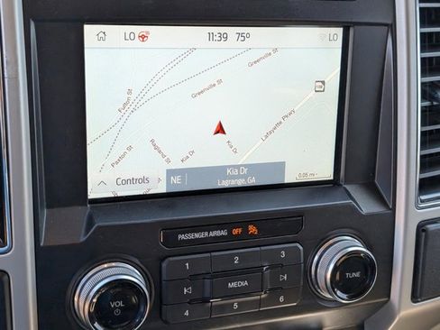 Used 2020 Ford F150 Lariat w/ Equipment Group 502A Luxury image 23