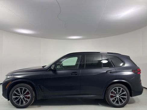 New 2026 BMW X5 M60i AWD/4WD image 4