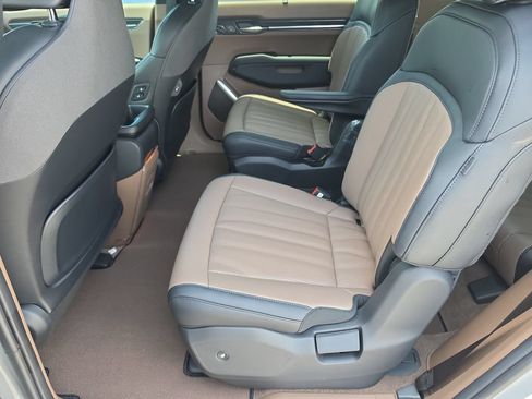 New 2026 Kia EV9 GT-Line AWD/4WD image 17