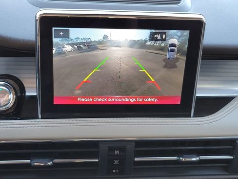 Used 2021 Lincoln Corsair FWD w/ Equipment Group 101A image 24