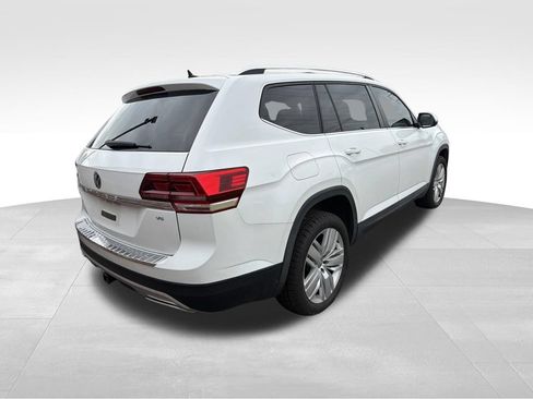 Used 2019 Volkswagen Atlas SE w/ Towing Package FWD image 4