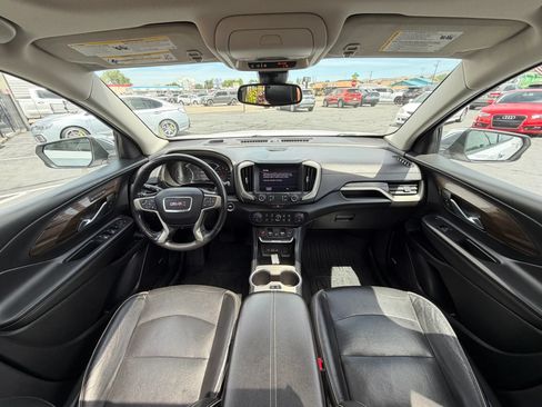 Used 2021 GMC Terrain Denali w/ Denali Premium Package AWD/4WD image 21