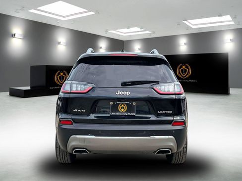 Used 2019 Jeep Cherokee Limited AWD/4WD image 8