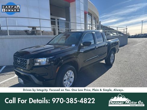 Used 2023 Nissan Frontier SV image 1