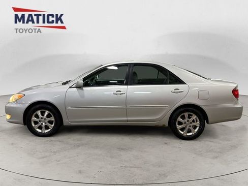 Used 2005 Toyota Camry LE FWD image 4