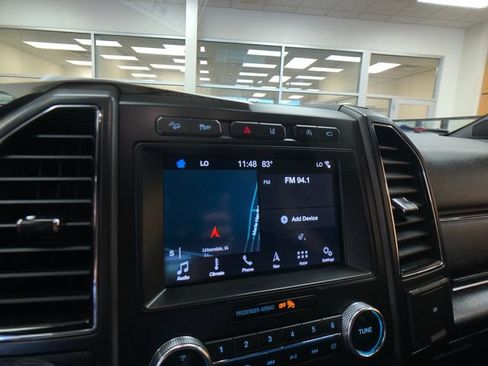 Certified 2019 Ford Expedition Limited w/ Special Edition Package AWD/4WD image 15