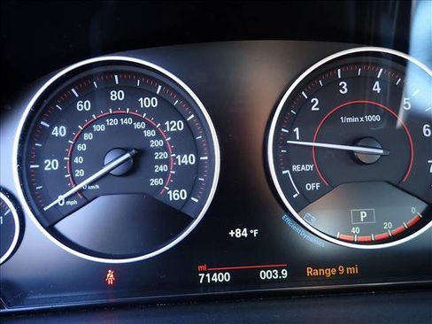 Used 2018 BMW 330i xDrive Sedan AWD/4WD image 25